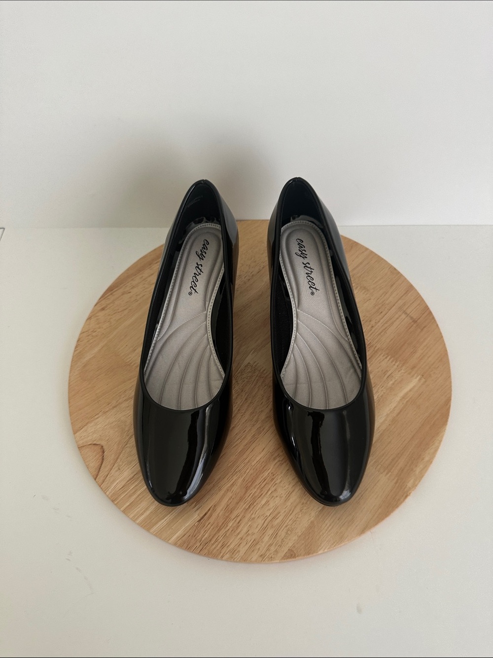 Easy Street Ballari Womens Round Stiletto Heel Pumps